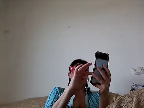 Vagabondainnamorata online show from 03/19/25, 01:18