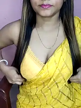 Snapshot of SANIYA-89 chatting on 12/24/24, 11:06 SANIYA-89 online show from 12/24/24, 11:06