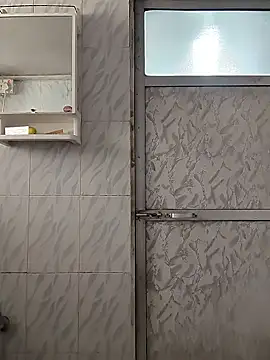 surabhi09 online show from 01/09/26, 07:33