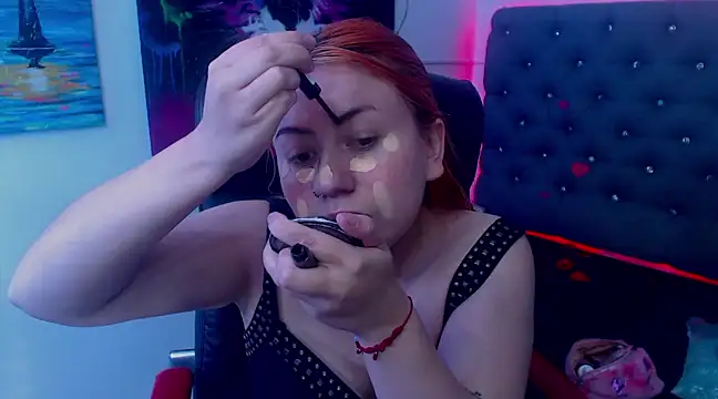 XxMiaSexxyHotxX online show from 02/18/25, 01:55