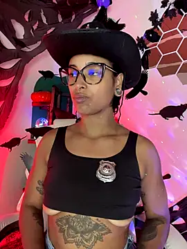 LollaByer online show from 10/15/25, 07:36