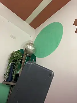 LollaByer online show from 03/21/26, 10:02