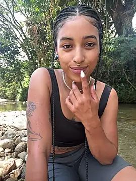 LollaByer online show from 03/26/26, 06:02