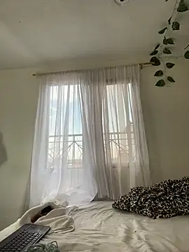 LollaByer online show from 03/29/26, 09:37