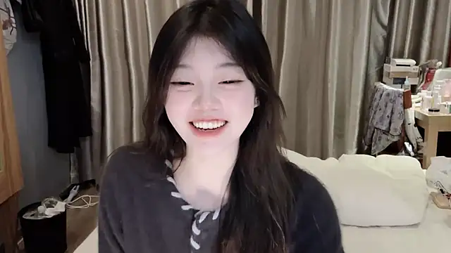 yangyang-1115 online show from 03/12/25, 01:51