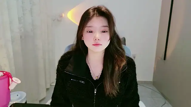 yangyang-1115 online show from 12/03/25, 05:15