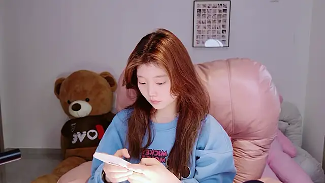 yangyang-1115 online show from 04/14/26, 04:07