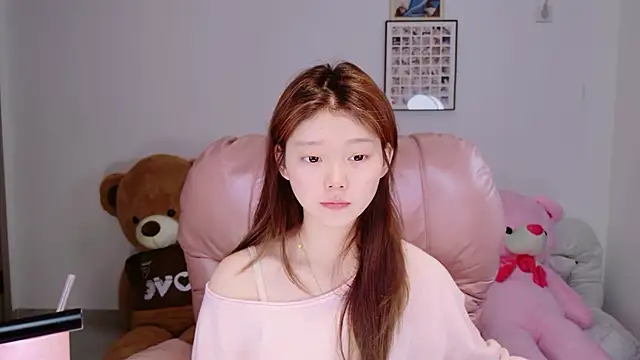 yangyang-1115 online show from 04/15/26, 05:58