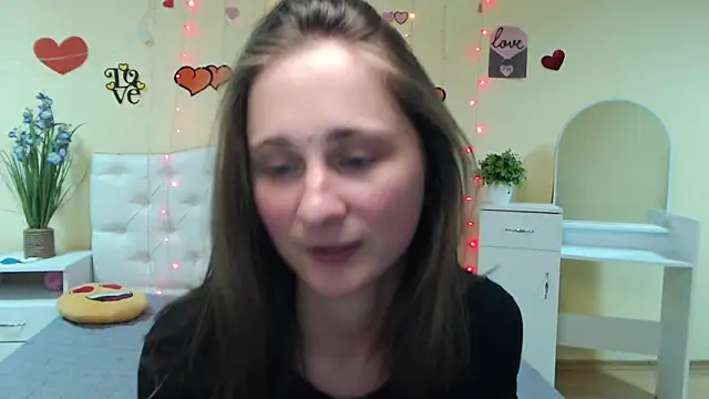 MichelLeee online show from 02/19/25, 03:38