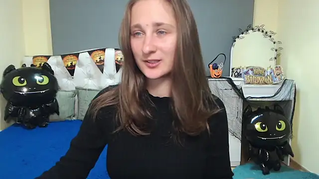 MichelLeee online show from 10/20/25, 11:32