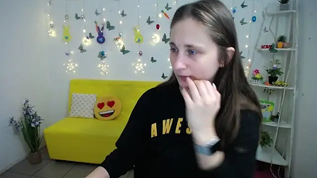 MichelLeee online show from 04/01/26, 11:11