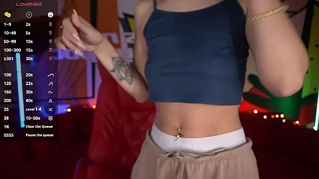 DreamyLinaa online show from 02/05/25, 07:39