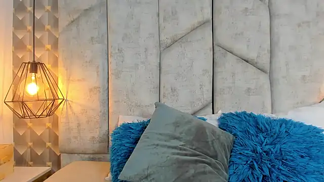 AshleyHill2 online show from 04/02/26, 03:37