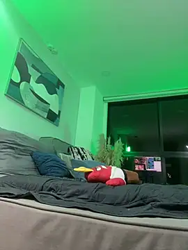 DimitriSullivan  online show from 02/19/25, 06:44