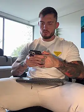 DimitriSullivan  online show from 04/13/26, 01:27