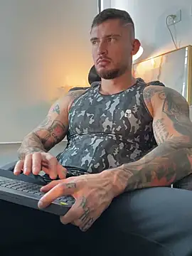 DimitriSullivan  online show from 06/29/26, 07:47