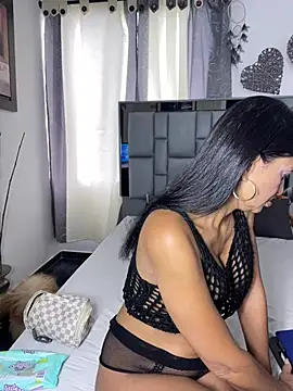 danielax50 online show from 02/02/25, 12:24