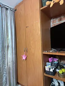 danielax50 online show from 10/01/25, 08:37