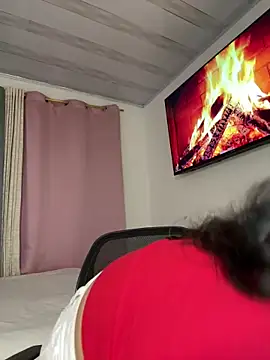 Lady Rey online show from 11/28/25, 11:07