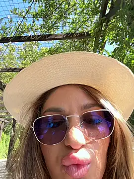 KiraRosse online show from 09/14/25, 09:52