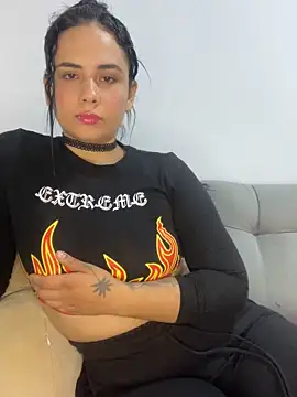 Leyna Kenet online show from 02/24/25, 04:16