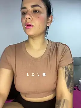 Leyna Kenet online show from 02/28/25, 10:28