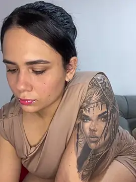 Leyna Kenet online show from 03/03/25, 03:08