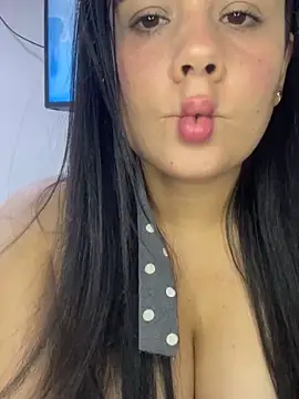 Leyna Kenet online show from 02/19/26, 09:22