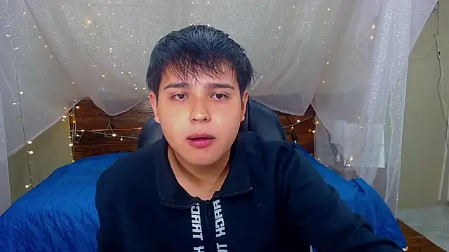 Snapshot of AndrewPherson chatting on 02/21/25, 12:28 AndrewPherson online show from 02/21/25, 12:28