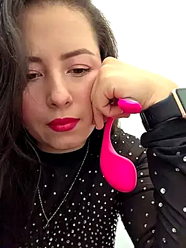 NeredaXxx online show from 10/17/25, 08:55