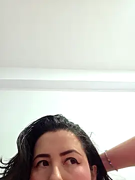 NeredaXxx online show from 04/15/26, 07:58