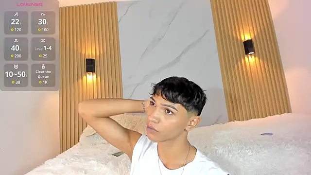 im sebaslopez online show from 02/20/25, 03:34