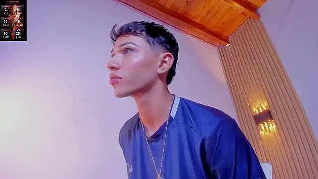 im sebaslopez online show from 02/26/25, 03:42