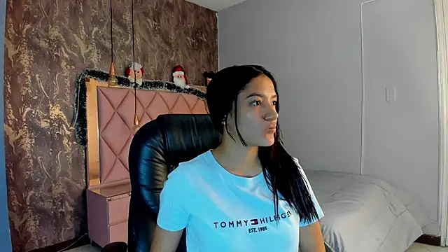 SKYLERWHIITEE online show from 12/10/24, 03:20