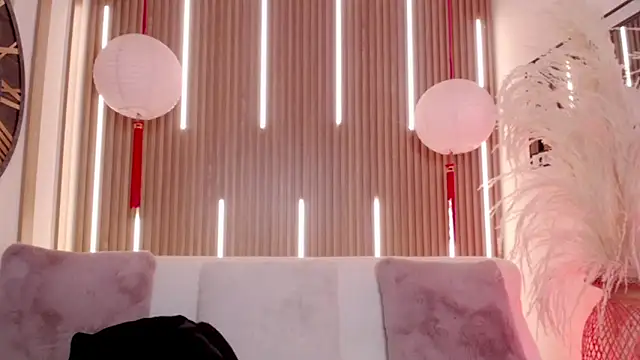 Aniie Doll online show from 01/14/26, 08:25