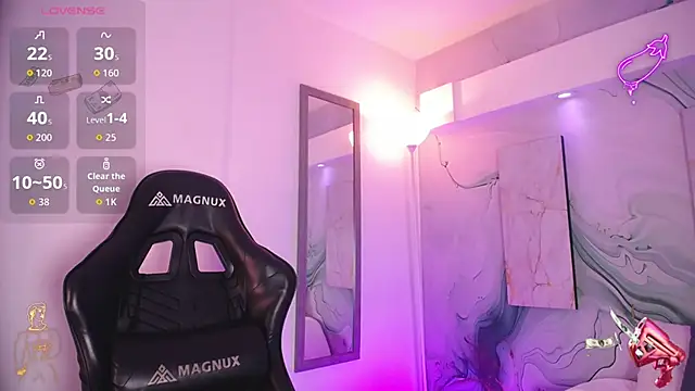 Aniie Doll online show from 04/07/26, 08:31