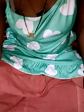 Snapshot of tammy-lisha chatting on 12/28/24, 10:02 tammy-lisha online show from 12/28/24, 10:02