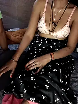 Snapshot of tammy-lisha chatting on 02/01/25, 05:16 tammy-lisha online show from 02/01/25, 05:16