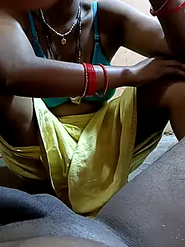 Snapshot of tammy-lisha chatting on 10/17/25, 02:26 tammy-lisha online show from 10/17/25, 02:26