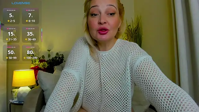 Milena candyy online show from 04/18/26, 07:58