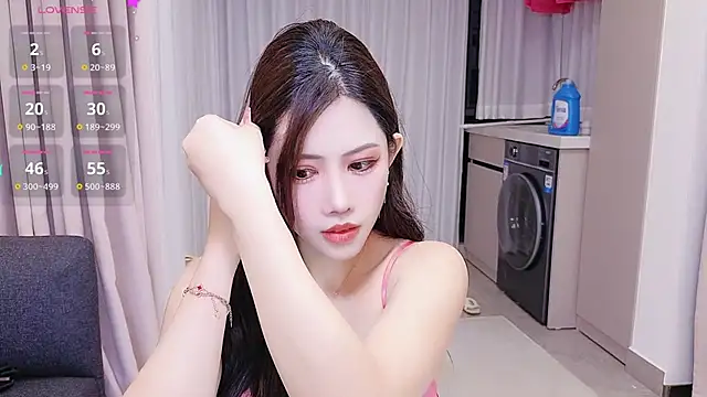 Selenaaaaa- online show from 03/03/25, 02:26