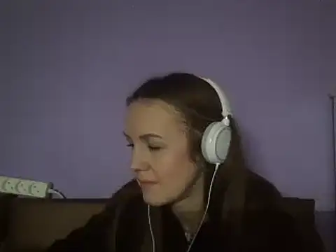 Milaniya261 online show from 02/20/25, 04:07