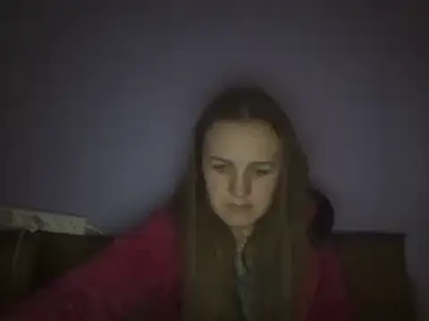 Milaniya261 online show from 03/19/25, 04:25