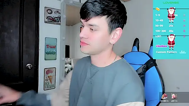 Snapshot of joe_jhon chatting on 12/17/24, 12:43 joe jhon online show from 12/17/24, 12:43