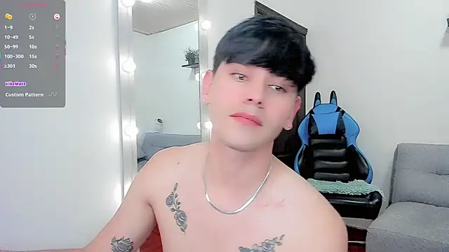 Snapshot of joe_jhon chatting on 01/23/25, 10:33 joe jhon online show from 01/23/25, 10:33