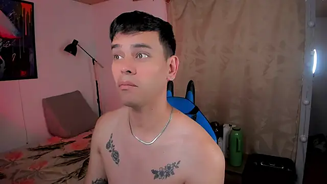 Snapshot of joe_jhon chatting on 02/14/25, 01:18 joe jhon online show from 02/14/25, 01:18