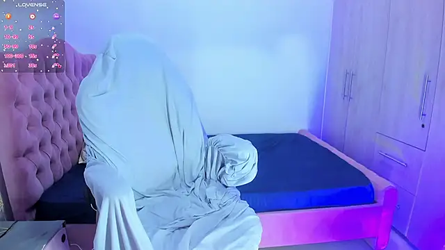 Snapshot of jisoo__ chatting on 01/08/25, 05:48 jisoo online show from 01/08/25, 05:48