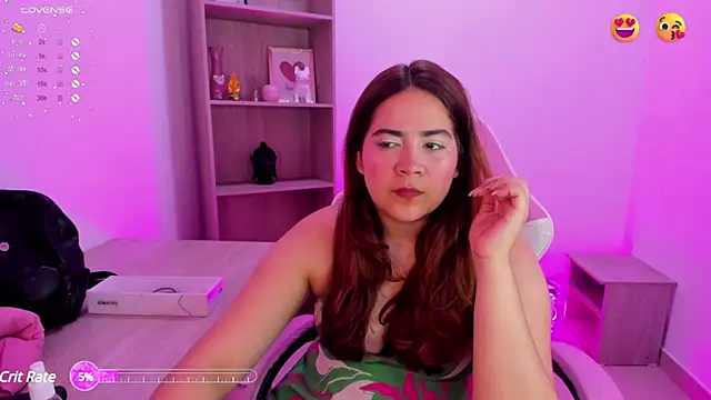 Snapshot of jisoo__ chatting on 02/19/25, 08:31 jisoo online show from 02/19/25, 08:31