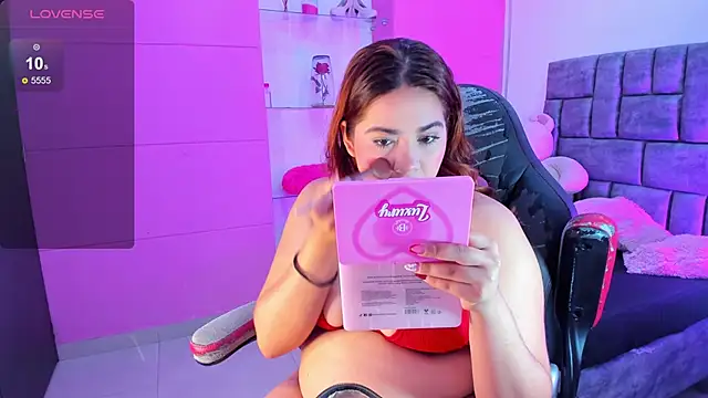 Snapshot of jisoo__ chatting on 09/24/25, 01:25 jisoo online show from 09/24/25, 01:25