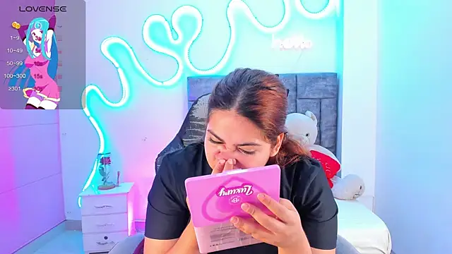 Snapshot of jisoo__ chatting on 11/05/25, 01:00 jisoo online show from 11/05/25, 01:00